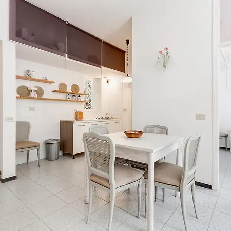 Twins House Apartament Rzym